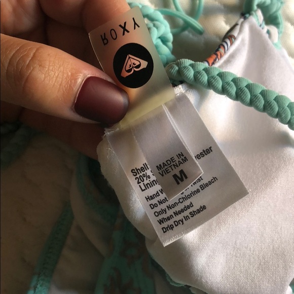 Roxy Bikini! - Picture 3 of 8